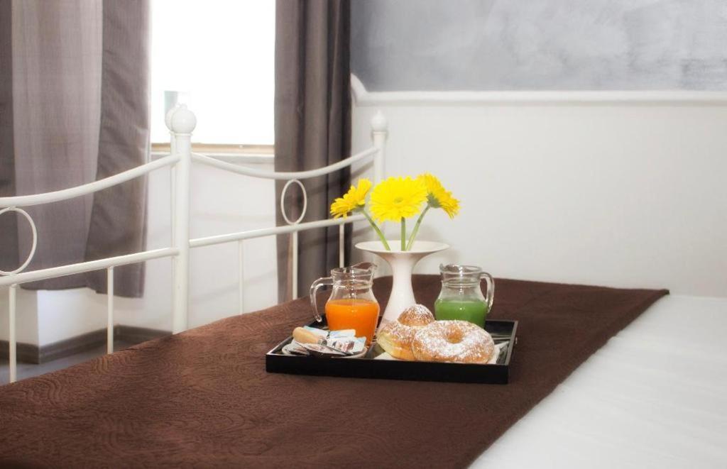 I Benvenuti al Sud Bed and Breakfast Napoli Esterno foto